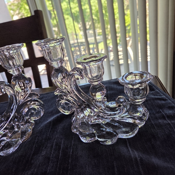 Elegant  "Caprice" Cambridge Glass Cascading Swirl 3 Lite Candle Holder Pair - Picture 2 of 10